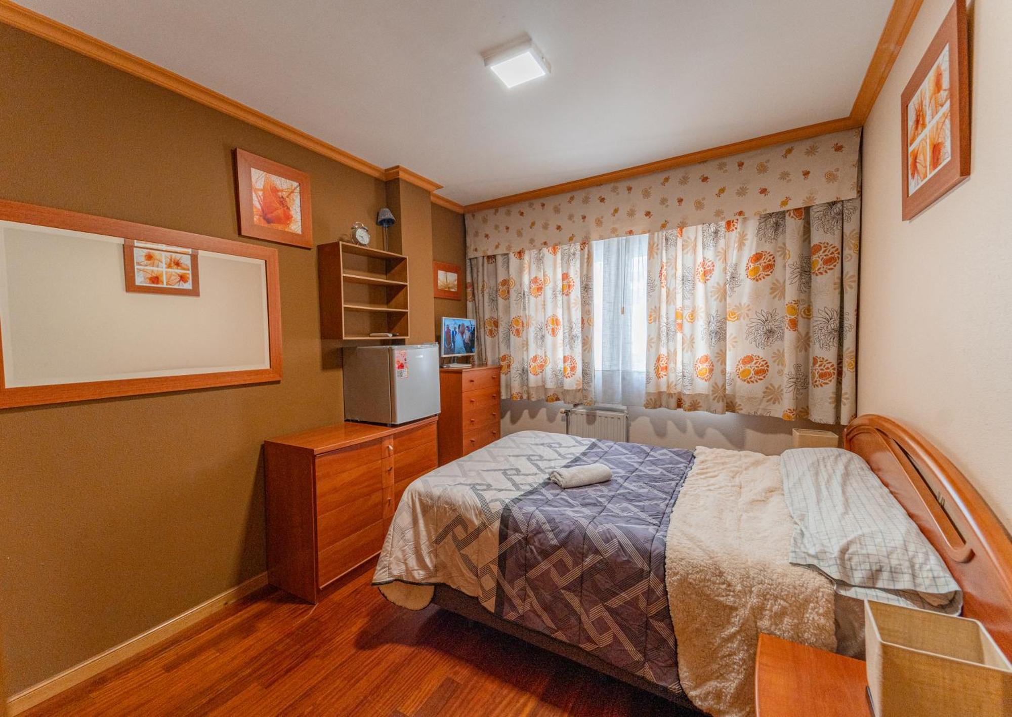 Habitacion Centro Pontereas Ponteareas Exteriér fotografie